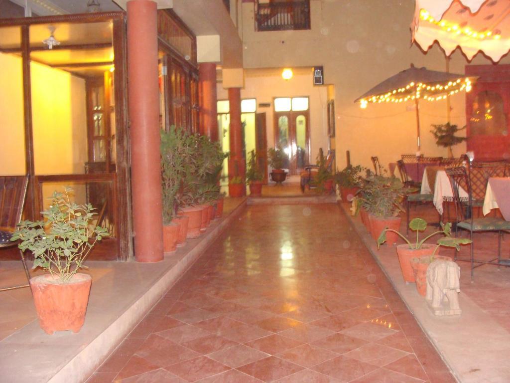 Hotel Desert Winds Bikaner Exterior photo