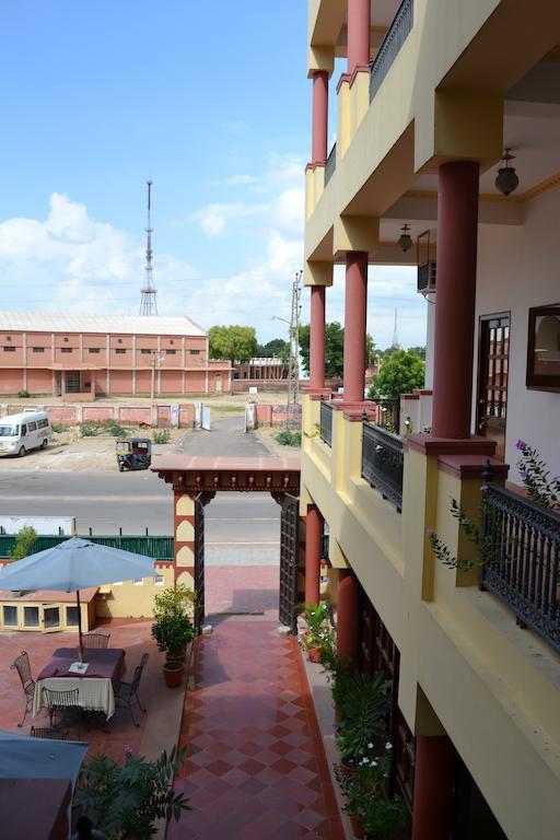 Hotel Desert Winds Bikaner Exterior photo